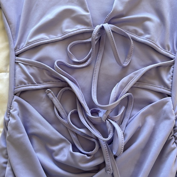 Dress - Picture 3 of 4